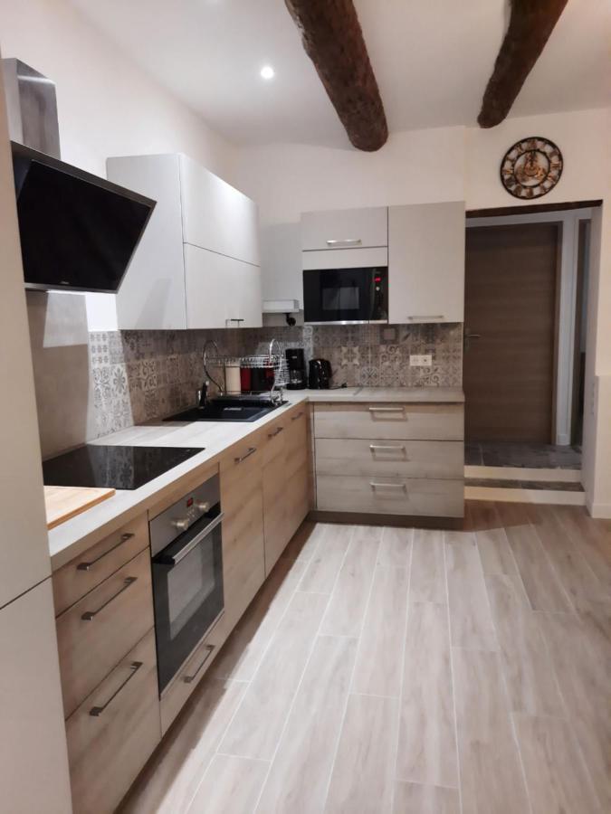 Beautiful Old Town Flat, Near The Beach Ница Екстериор снимка